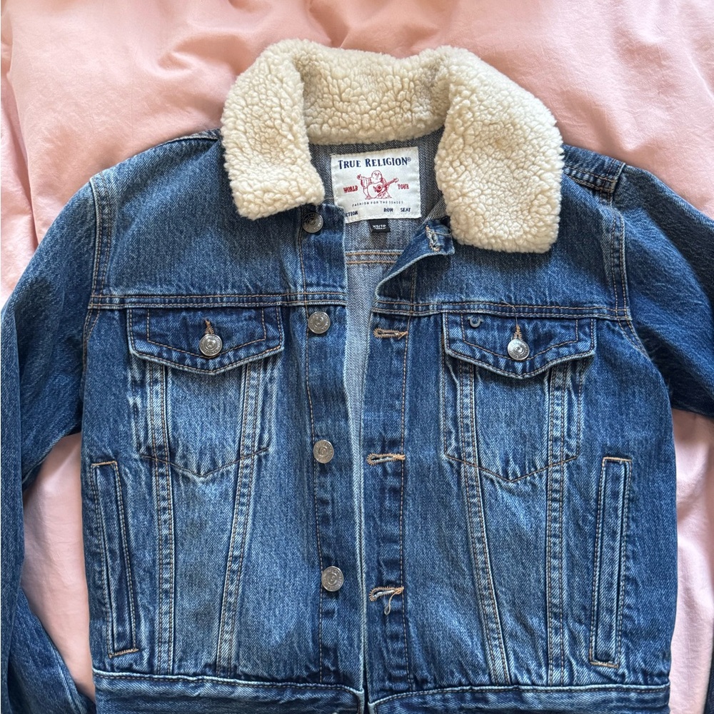 True Religion cropped Denim Jacket with Sherpa Collar